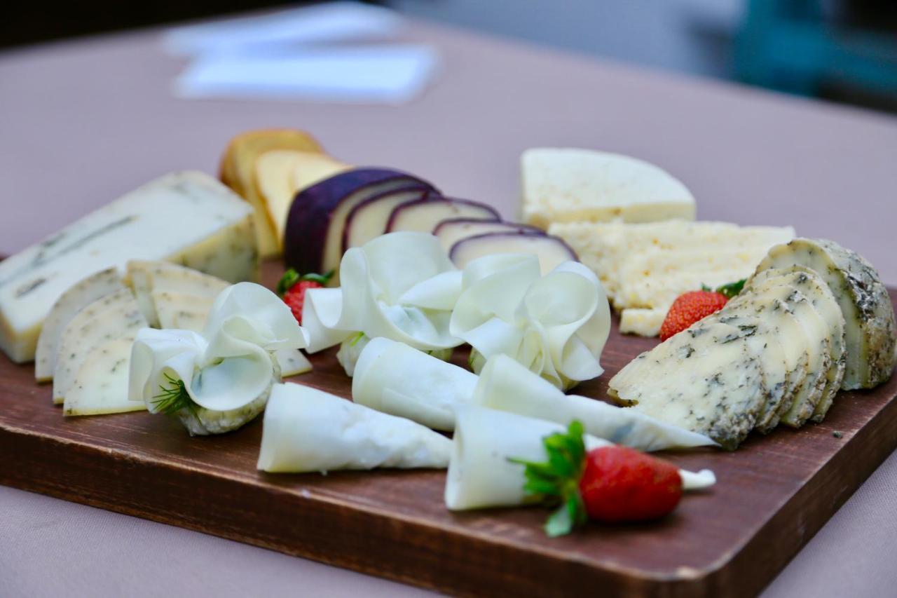 Taste Tbilisi Hotel Kültér fotó