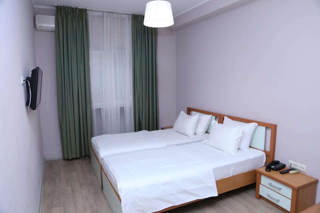 Taste Tbilisi Hotel Kültér fotó